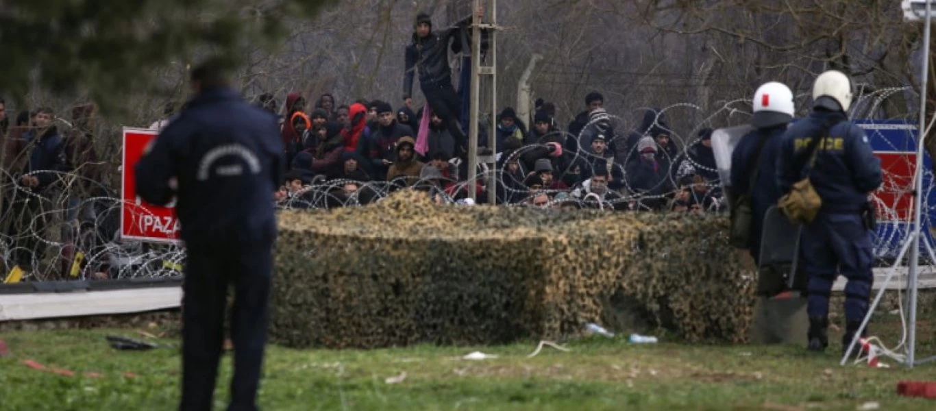 Σκληρή κόντρα κυβέρνησης - ΣΥΡΙΖΑ για τη κρίση στα σύνορα: «Επικοινωνιακές πομφόλυγες»
